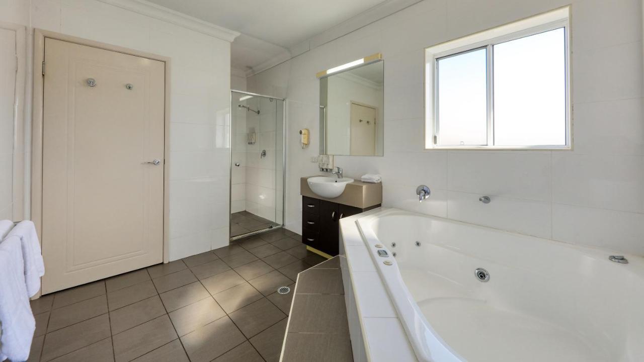 Drovers Motor Inn Dalby Exteriör bild